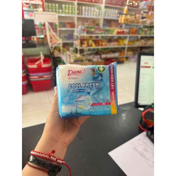 Băng Vệ Sinh Diana Sensi Cool Fresh Mát Lạnh Siêu Mỏng Cánh 20M