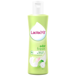 Dung Dịch Vệ Sinh Phụ Nữ Lactacyd Trầu Không - Chai 150ml