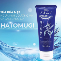 Sữa rửa mặt chiết xuất ý dĩ Hatomugi ngừa mụn, sáng da 130g xanh